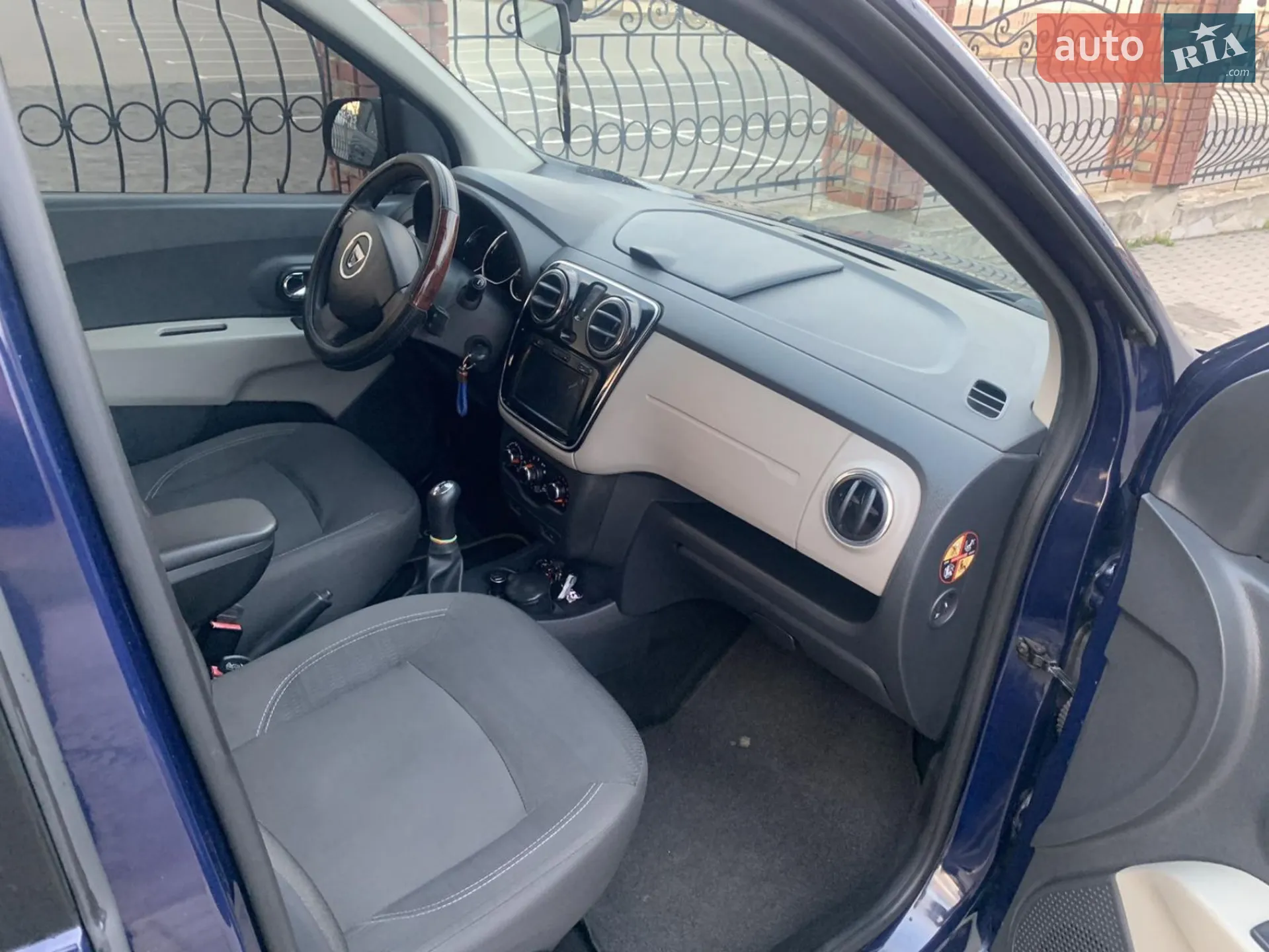 2012 Dacia Lodgy - мініатюра 20