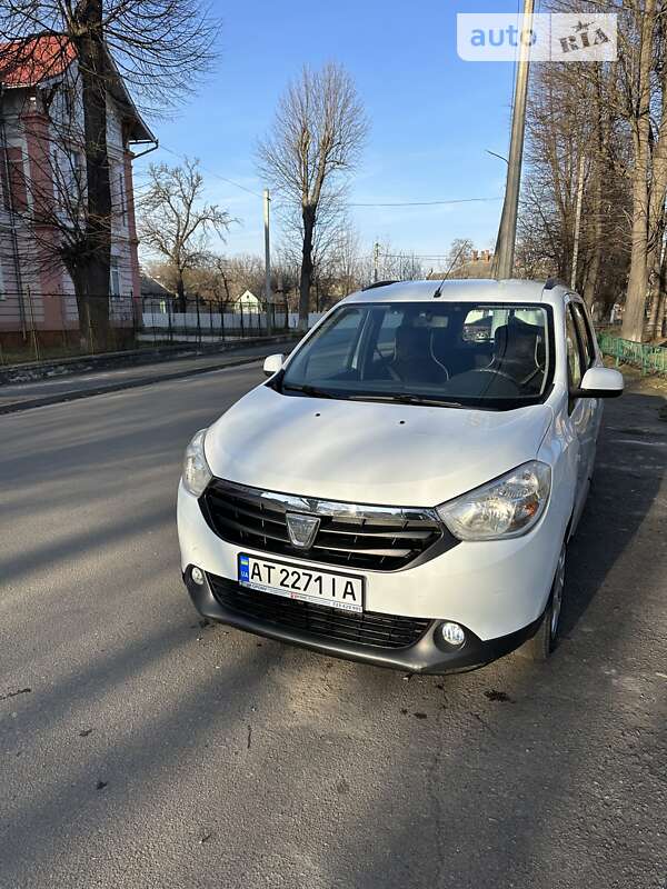 Минивэн Dacia Lodgy 2012 в Коломые