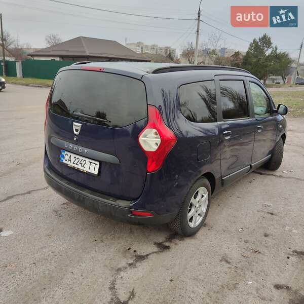 Мінівен Dacia Lodgy 2012 в Черкасах