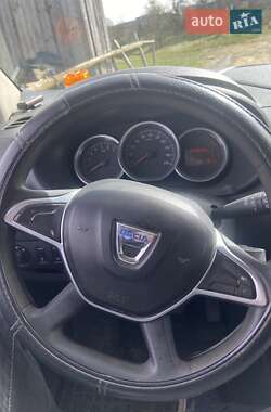 Минивэн Dacia Lodgy 2012 в Львове
