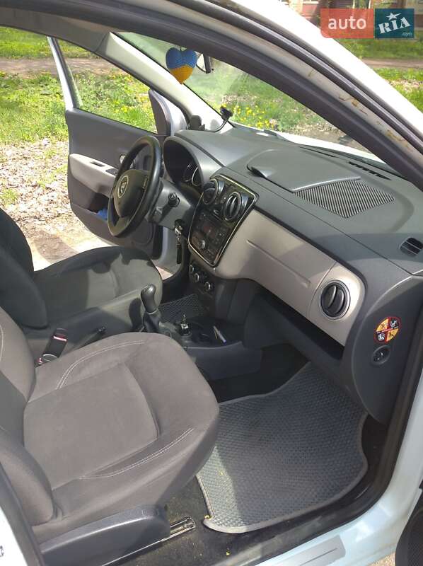 Минивэн Dacia Lodgy 2016 в Днепре