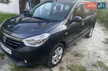 Минивэн Dacia Lodgy 2012 в 