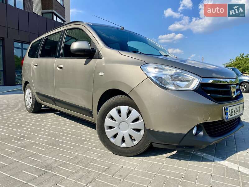 Dacia Lodgy 2012