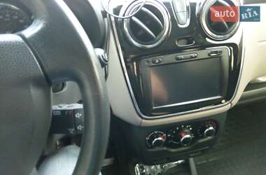 Мінівен Dacia Lodgy 2013 в 