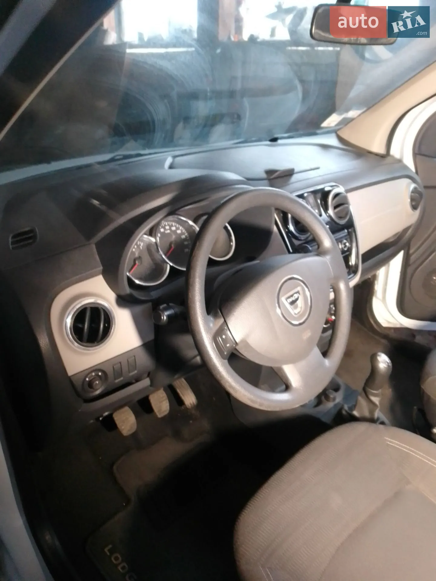 2012 Dacia Lodgy - мініатюра 23