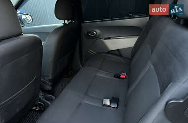 Мінівен Dacia Lodgy 2012 в 