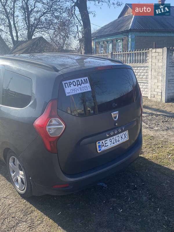 Минивэн Dacia Lodgy 2012 в Днепре