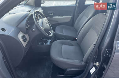 Минивэн Dacia Lodgy 2012 в 