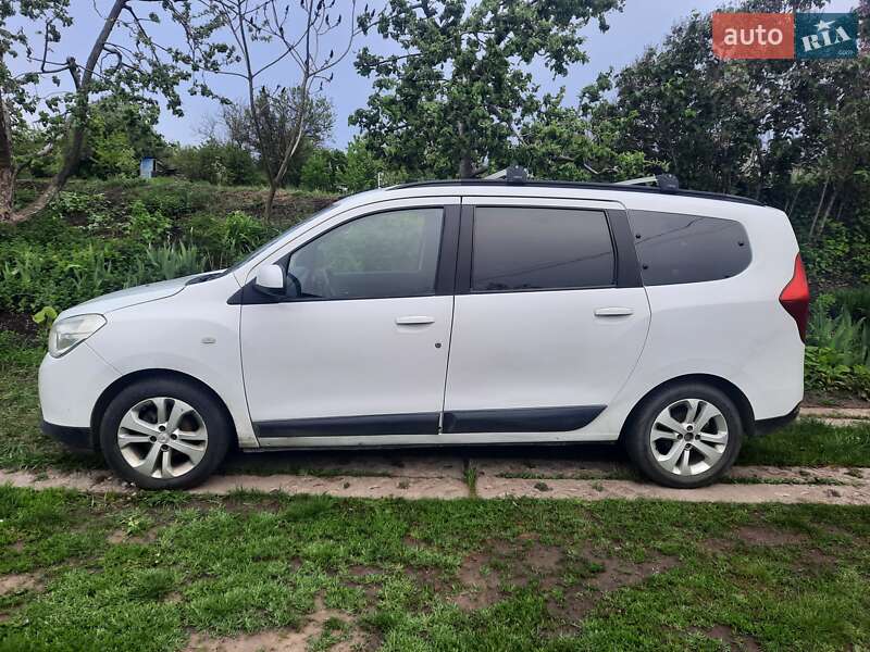 Минивэн Dacia Lodgy 2012 в Городище