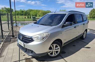 Минивэн Dacia Lodgy 2013 в Умани