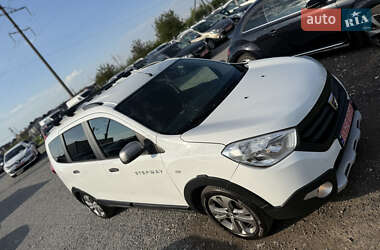 Минивэн Dacia Lodgy 2015 в Ровно