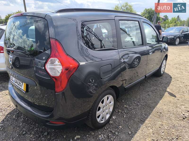 Минивэн Dacia Lodgy 2012 в Луцке