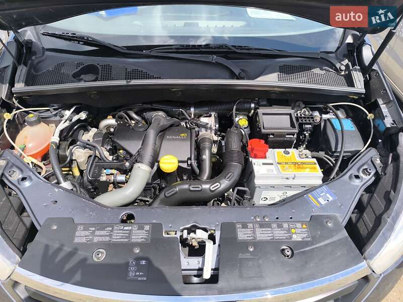 Минивэн Dacia Lodgy 2012 в Луцке