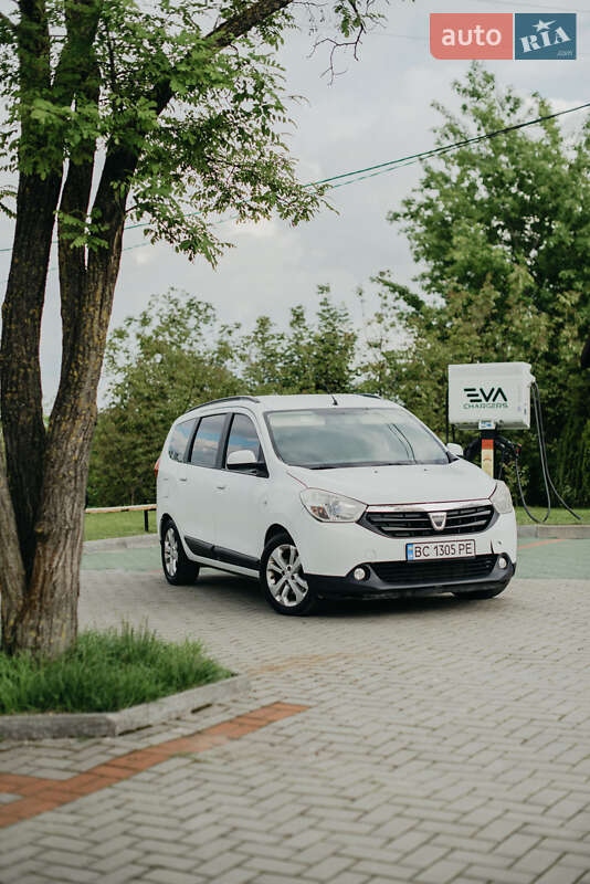 Мінівен Dacia Lodgy 2012 в 