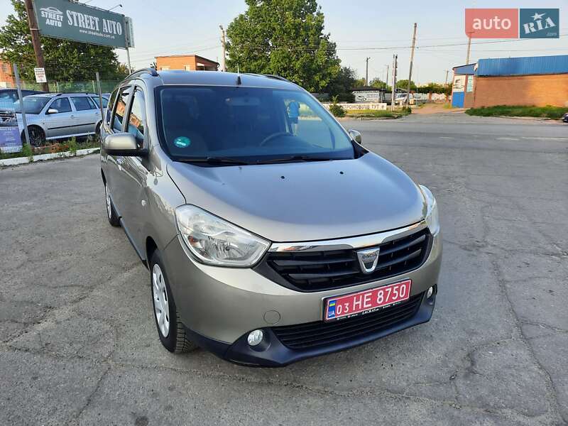 Dacia Lodgy 2015