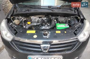 Минивэн Dacia Lodgy 2012 в 