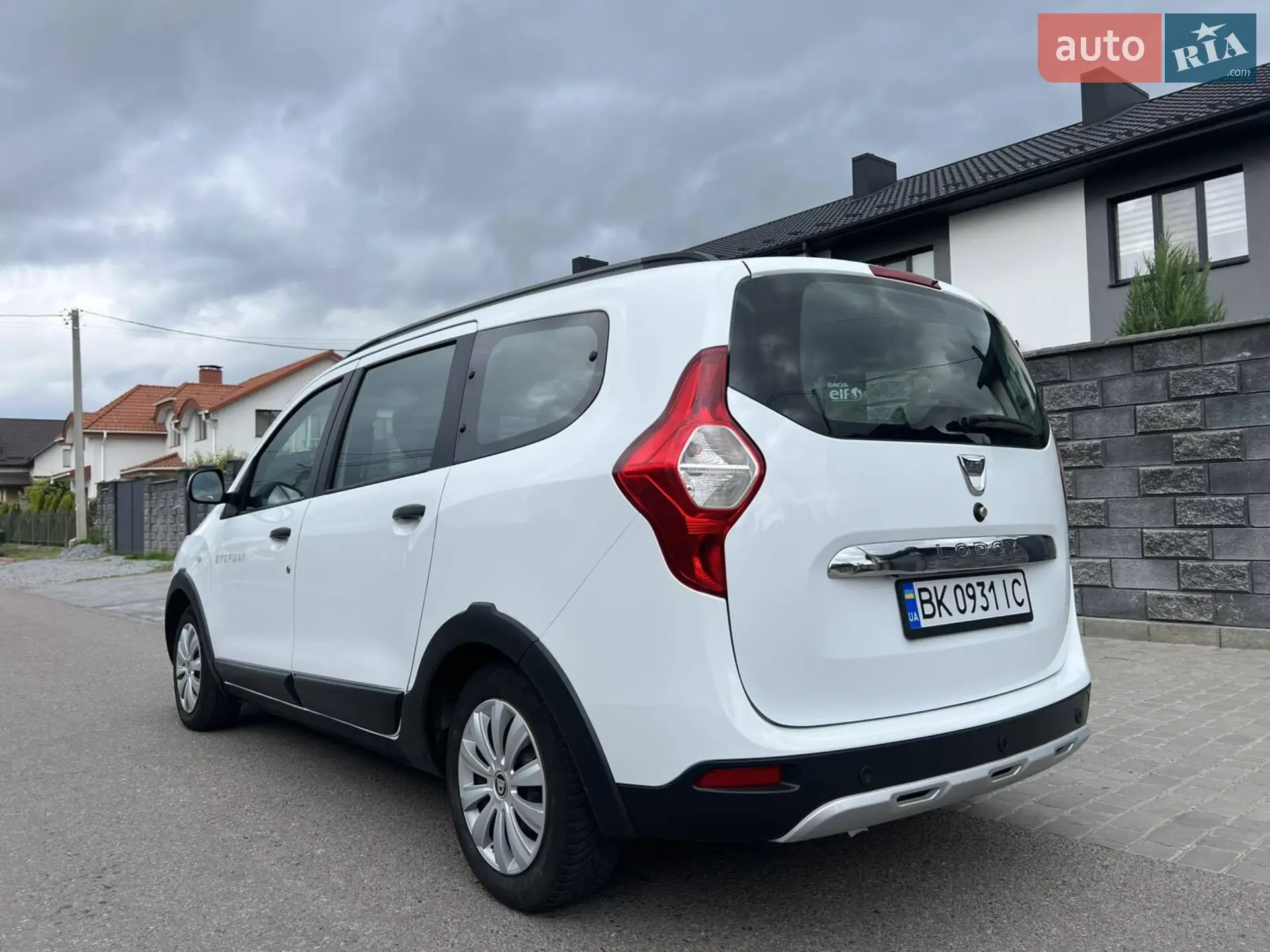 2016 Dacia Lodgy - мініатюра 15
