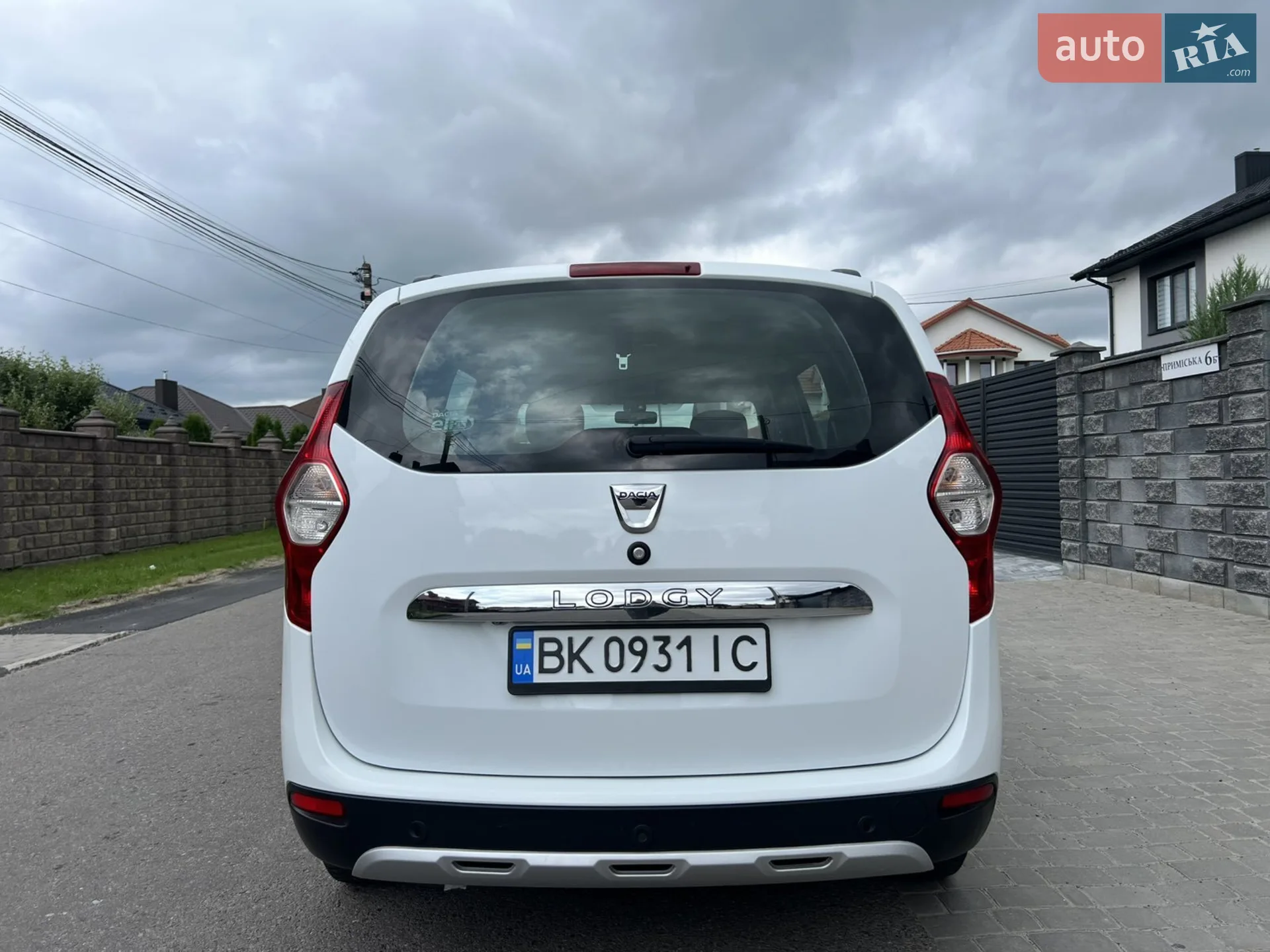 2016 Dacia Lodgy - мініатюра 31