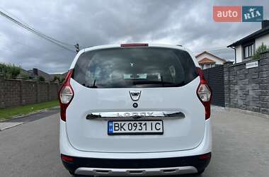 Минивэн Dacia Lodgy 2016 в 