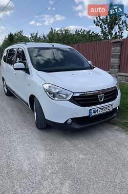 Минивэн Dacia Lodgy 2012 в Звягеле