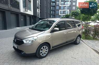 Мінівен Dacia Lodgy 2014 в Івано-Франківську