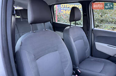 Минивэн Dacia Lodgy 2013 в 
