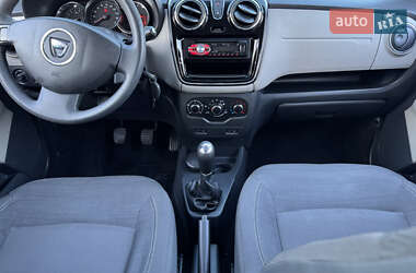 Минивэн Dacia Lodgy 2013 в 