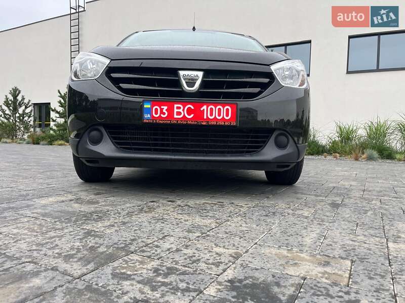 Минивэн Dacia Lodgy 2013 в Луцке