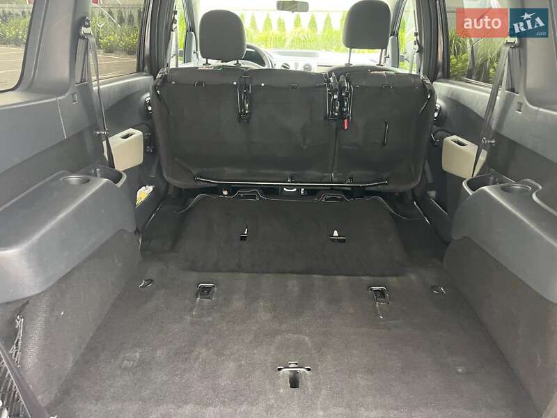 Минивэн Dacia Lodgy 2013 в Луцке