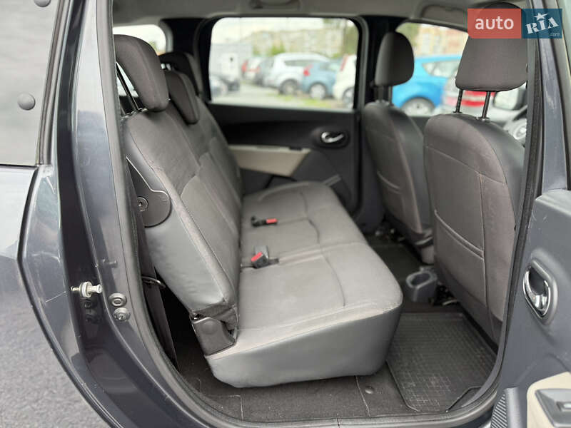 Минивэн Dacia Lodgy 2012 в Ровно