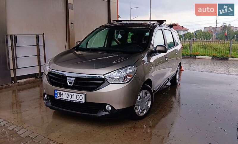 Dacia Lodgy 2012