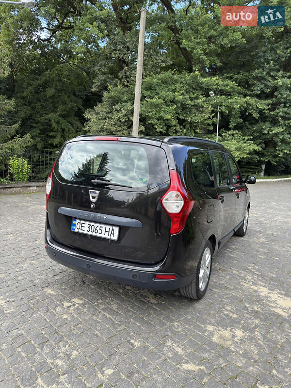 Минивэн Dacia Lodgy 2013 в Черновцах