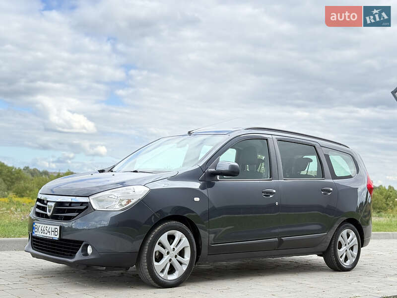 Dacia Lodgy 2012
