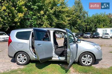 Минивэн Dacia Lodgy 2012 в 