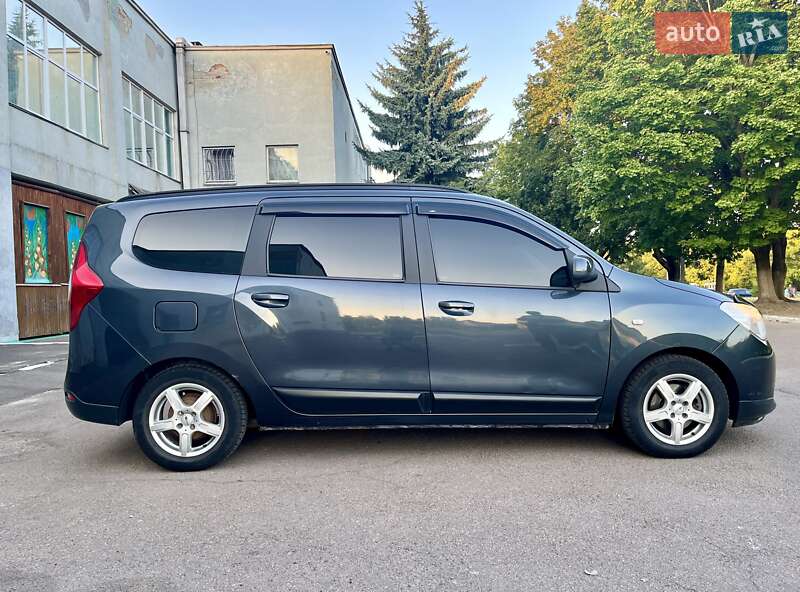 Минивэн Dacia Lodgy 2012 в Ровно