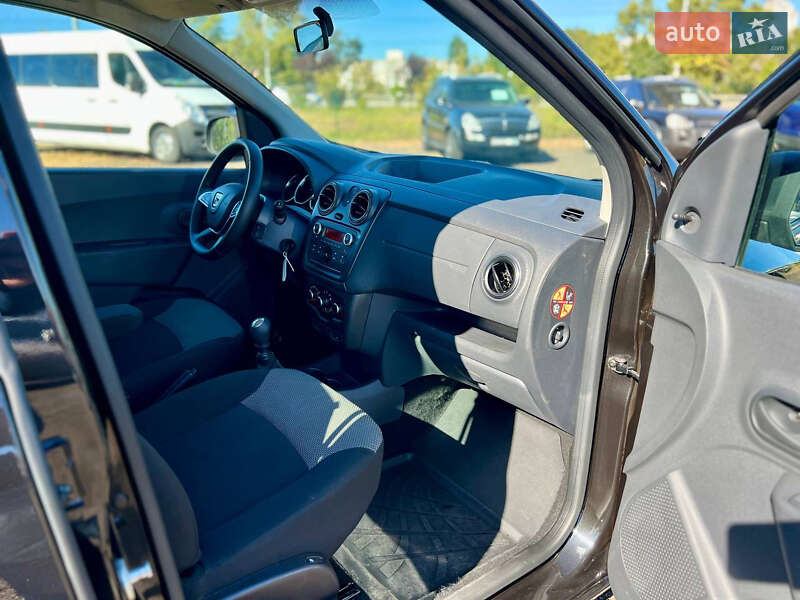 Минивэн Dacia Lodgy 2021 в Киеве