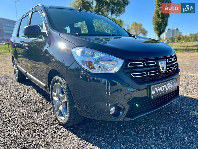 Минивэн Dacia Lodgy 2021 в Киеве