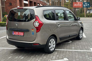 Минивэн Dacia Lodgy 2012 в 