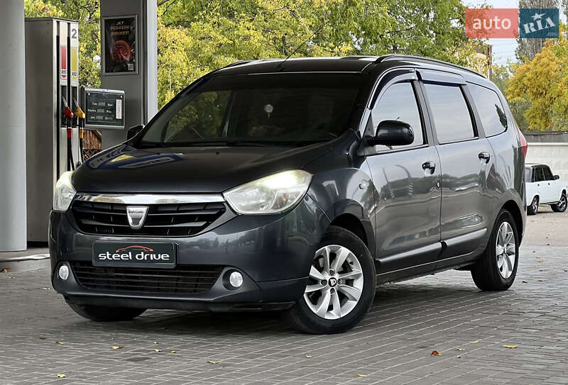 Dacia Lodgy 2012