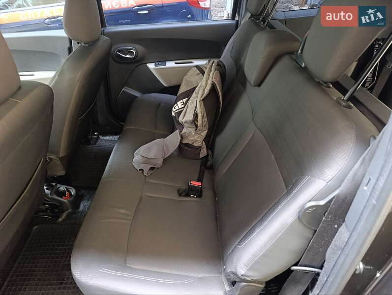 Минивэн Dacia Lodgy 2012 в Киеве фото 11 Минивэн Dacia Lodgy 2012 в Киеве