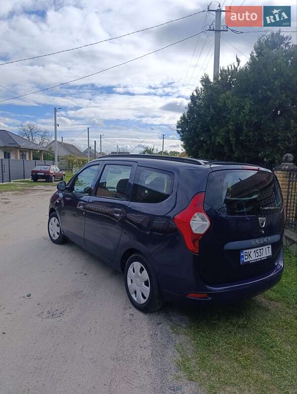 Минивэн Dacia Lodgy 2012 в Сарнах фото 26 Минивэн Dacia Lodgy 2012 в Сарнах