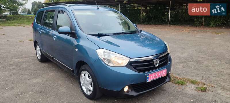 Минивэн Dacia Lodgy 2013 в Луцке