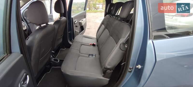 Минивэн Dacia Lodgy 2013 в Луцке