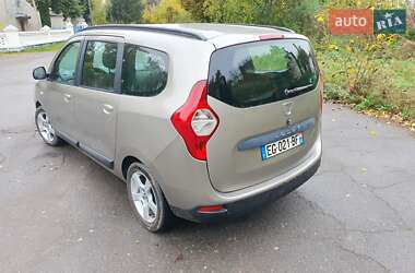 Минивэн Dacia Lodgy 2012 в 