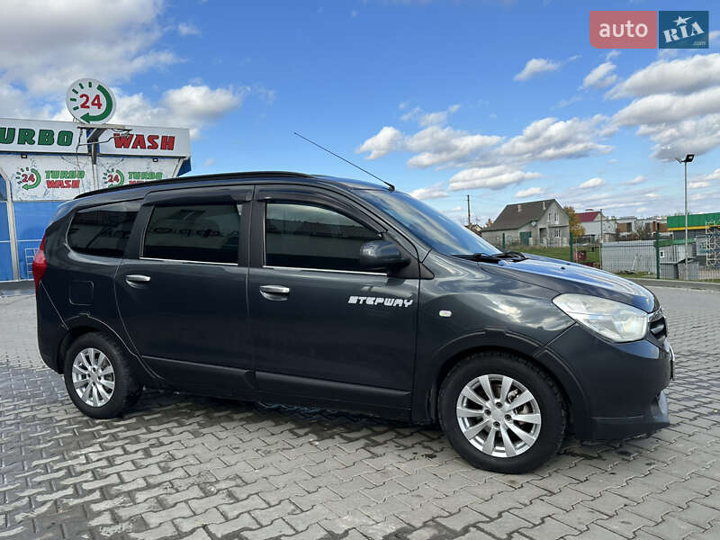 Минивэн Dacia Lodgy 2012 в Каменец-Подольском фото 6 Минивэн Dacia Lodgy 2012 в Каменец-Подольском