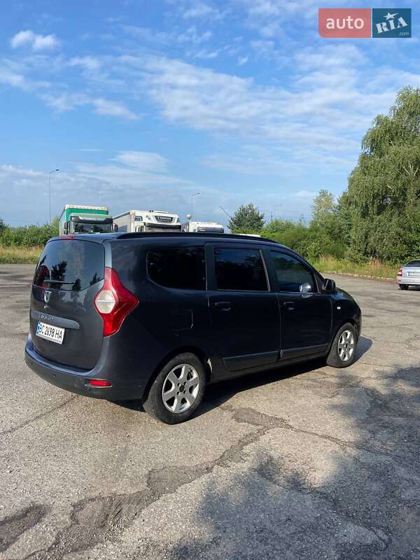 Минивэн Dacia Lodgy 2012 в Львове