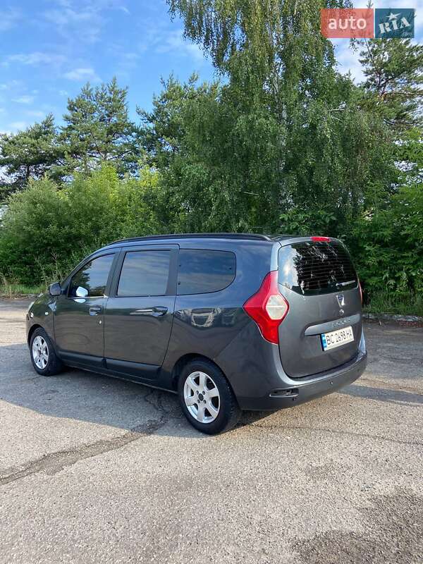 Dacia Lodgy 2012 Dacia Lodgy 2012