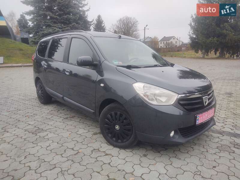 Минивэн Dacia Lodgy 2012 в Дубно