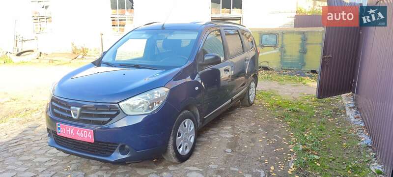 Мінівен Dacia Lodgy 2012 в Луцьку