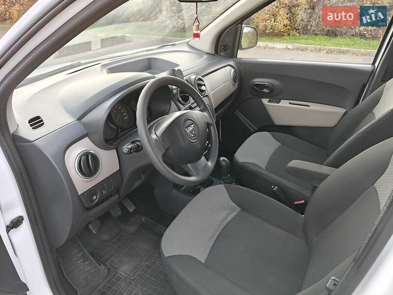 Мінівен Dacia Lodgy 2016 в Кривому Розі